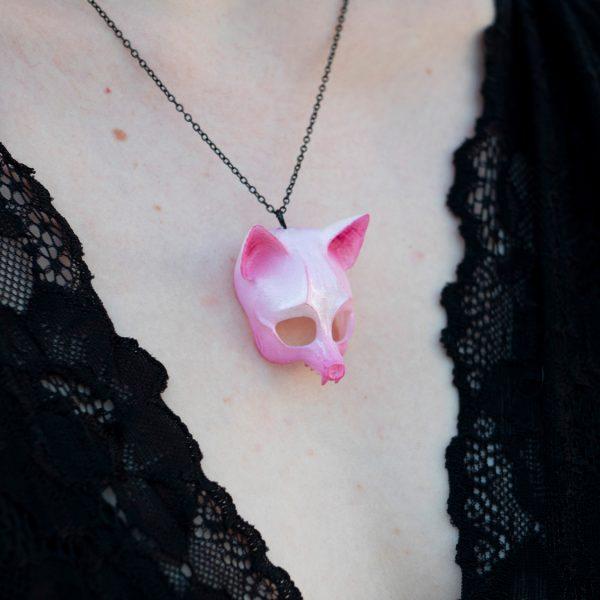 FOX skull Necklace - White & Pink